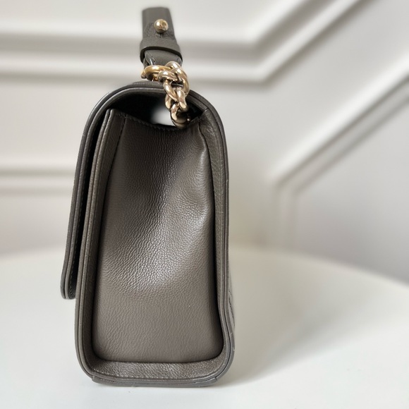 CHANEL LABEL CLICK FLAP BAG - Picture 10 of 14